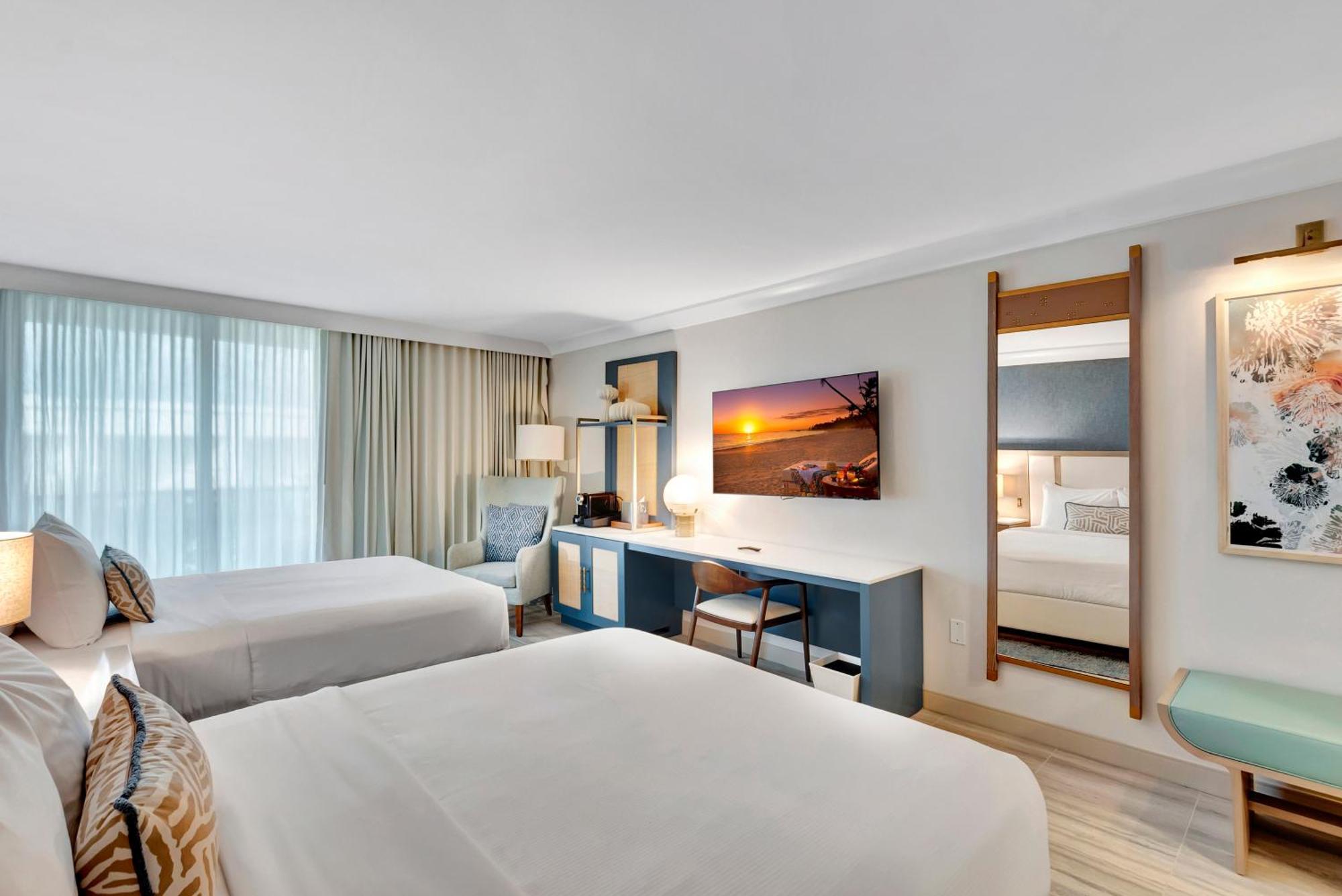 Tideline Palm Beach Ocean Resort And Spa Exteriör bild